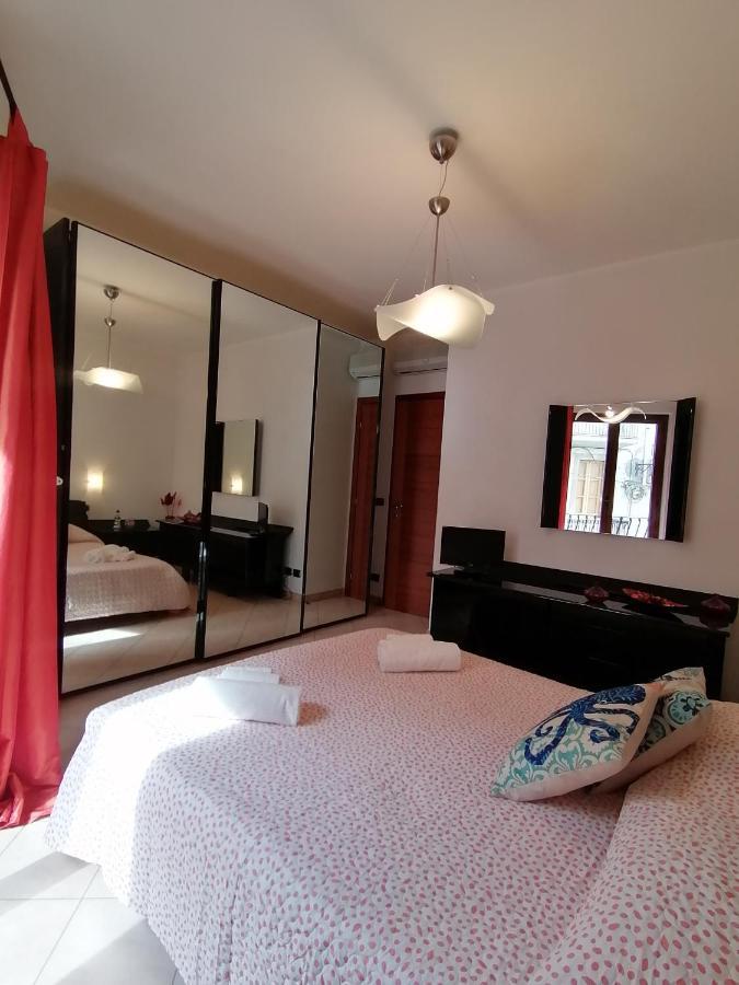 Casa Il Faro Leilighet Taormina Eksteriør bilde